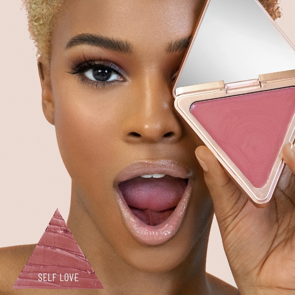 2/$25✨️LYS Cream Blush✨️